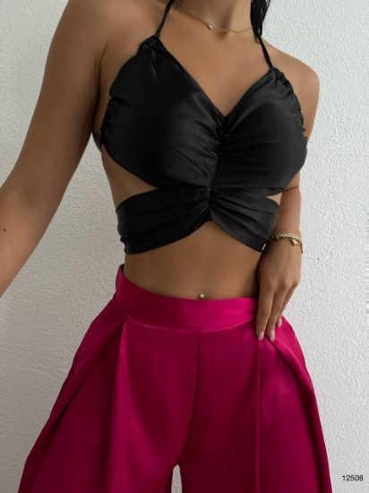 Picture of Low-Cut Butterfly Crop Blouse