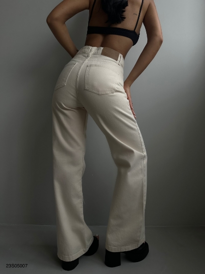 Picture of High Waist Pipe Trotter Jean