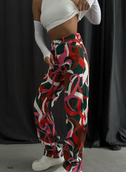 Picture of High Waist Trousers With a Belted Leg Zipper