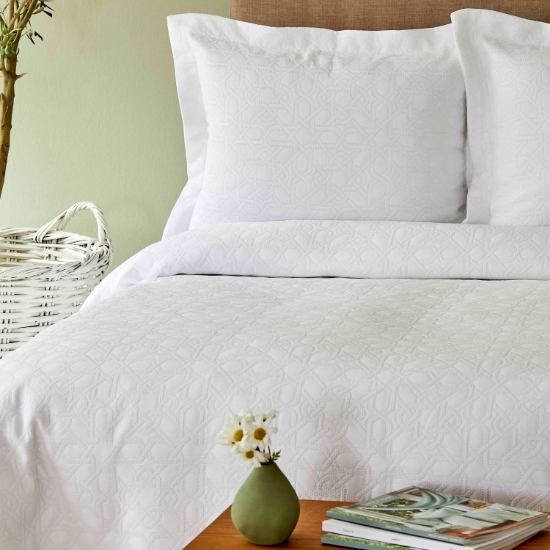 Picture of Karaca Home Back To Basic White Double Bedspread